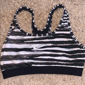 Black & White Nike Sports Bra
